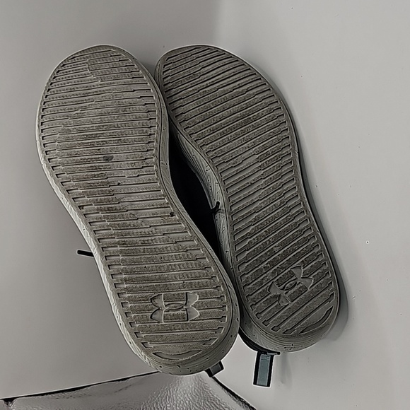 Under Armour Mens Sneakers Size 9 - Picture 5 of 9